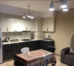 Квартира 3-комн 57 м² - Вахтанга Горгасалі, Батумі