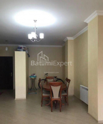 Квартира 3-комн 78 м² - Руставелі, Батумі