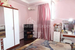 Квартира 84 м² - Деметре Тавдадебулі, Батумі, Грузія