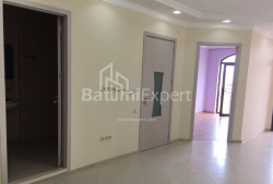 Квартира 73 м² - Юр'ївська, Батумі, Грузія