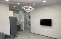 Квартира 2-комн 56 м² - Давида Агмашенеблі, Батумі