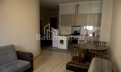 Квартира 2-комн 56 м² - Шерифа Хімшіашвілі, Батумі