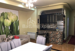 Квартира 4-комн 118 м² - 26 травня, Батумі