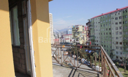 Квартира 3-комн 75 м² - Давида Агмашенеблі, Батумі