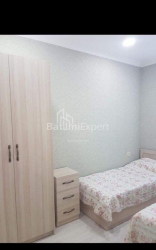 Квартира 3-комн 60 м² - Зураба Горгiладзе, Батумі