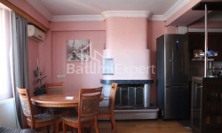 Квартира 4-комн 98 м² - 26 травня, Батумі