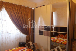 Квартира 3-комн 86 м² - Зураба Горгiладзе, Батумі