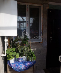 Квартира 2-комн 43 м² - Фрiдiона Халвашi, Батумі