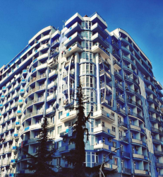 Квартира 5-комн 150 м² - Вахтанга Горгасалі, Батумі