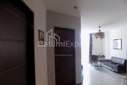 Квартира 2-комн 57 м² - Шалва Інасаридзе, Батумі