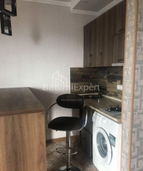 Квартира 2-комн 42 м² - Ніко Піросмані, Батумі