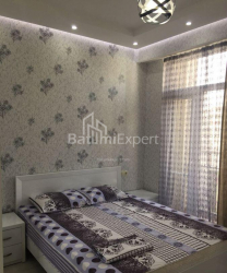 Квартира 3-комн 67 м² - Зураба Горгiладзе, Батумі