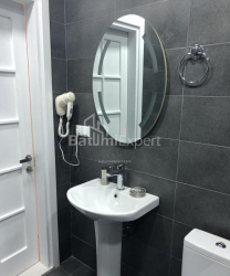 Квартира 3-комн 73 м² - Зураба Горгiладзе, Батумі