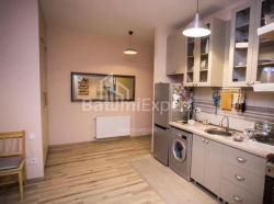 Квартира 3-комн 70 м² - Ніко Піросмані, Батумі