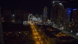 Квартира 3-комн 70 м² - Ніко Піросмані, Батумі