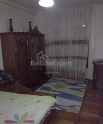 Квартира 80 м² - Петра Мелiкiшвiлi, Батумі, Грузія