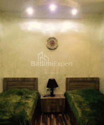 Квартира 3-комн 70 м² - Галактiона Табiдзе, Батумі