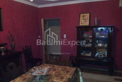 Квартира 4-комн 88 м² - Юр'ївська, Батумі
