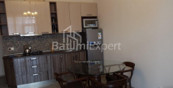 Квартира 2-комн 60 м² - Юр'ївська, Батумі
