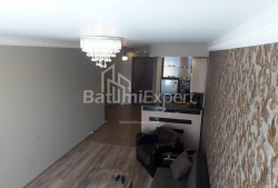 Квартира 3-комн 74 м² - Юсуфа Кобаладзе, Батумі