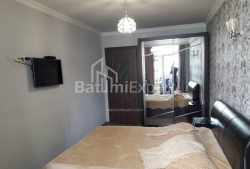 Квартира 3-комн 74 м² - Юр'ївська, Батумі