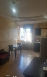 Квартира 2-комн 39 м² - Зураба Горгiладзе, Батумі