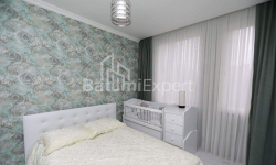 Квартира 5-комн 81 м² - Шерифа Хімшіашвілі, Батумі