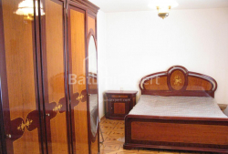 Квартира 5-комн 140 м² - Зураба Горгiладзе, Батумі