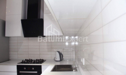 Квартира 80 м² - Зураба Горгiладзе, Батумі, Грузія