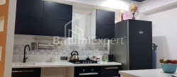 Квартира 3-комн 77 м² - Царя Парнаваза, Батумі