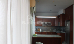 Квартира 4-комн 123 м² - Юр'ївська, Батумі