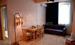 Квартира 70 м² - Ніко Піросмані, Батумі, Грузія
