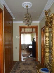 Квартира 3-комн 80 м² - Галактiона Табiдзе, Батумі
