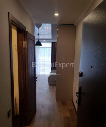 Квартира 2-комн 45 м² - Зураба Горгiладзе, Батумі