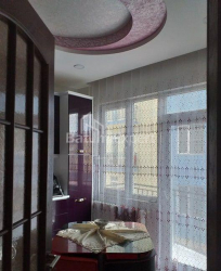 Квартира 4-комн 89 м² - Юр'ївська, Батумі