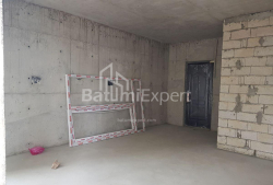 Квартира 2-комн 39 м² - Шерифа Хімшіашвілі, Батумі