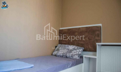 Квартира 3-комн 68 м² - Зураба Горгiладзе, Батумі