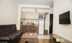 Квартира 2-комн 41 м² - Oлександра Пушкiна, Батумі