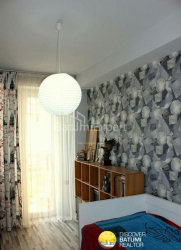 Квартира 3-комн 65 м² - Руставелі, Батумі