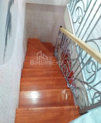 Квартира 4-комн 89 м² - Галактiона Табiдзе, Батумі