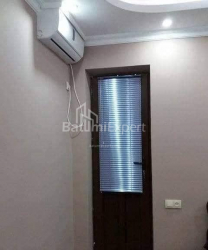 Квартира 3-комн 65 м² - Шерифа Хімшіашвілі, Батумі
