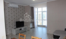 Квартира 3-комн 65 м² - Юр'ївська, Батумі