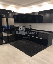 Квартира 2-комн 90 м² - Вахтанга Горгасалі, Батумі