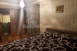 Квартира 3-комн 80 м² - Петра Багратіоні, Батумі