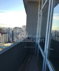 Квартира 2-комн 39 м² - Юсуфа Кобаладзе, Батумі