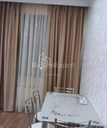 Квартира 2-комн 68 м² - Шерифа Хімшіашвілі, Батумі