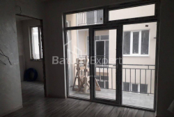 Квартира 3-комн 42 м² - Фрiдiона Халвашi, Батумі