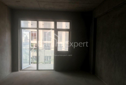 Квартира 3-комн 79 м² - Царя Парнаваза, Батумі