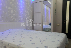 Квартира 6-комн 110 м² - Юр'ївська, Батумі