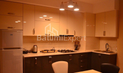 Квартира 3-комн 56 м² - Вахтанга Горгасалі, Батумі